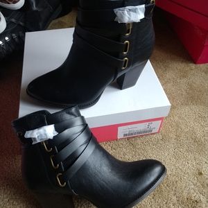JustFab Black booties